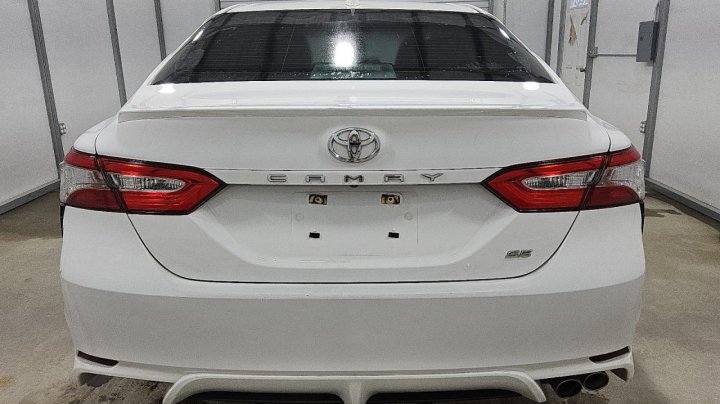 Toyota Camry  2020