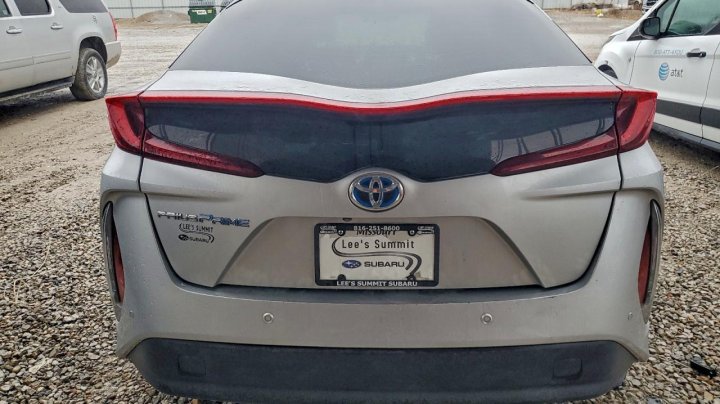 Toyota PRIUS PRIME  2017