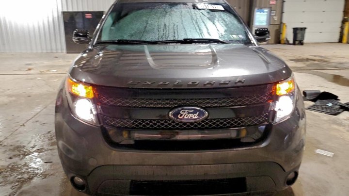 Ford Explorer  2015