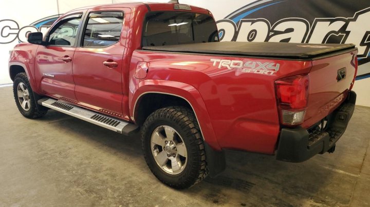 Toyota TACOMA  2017