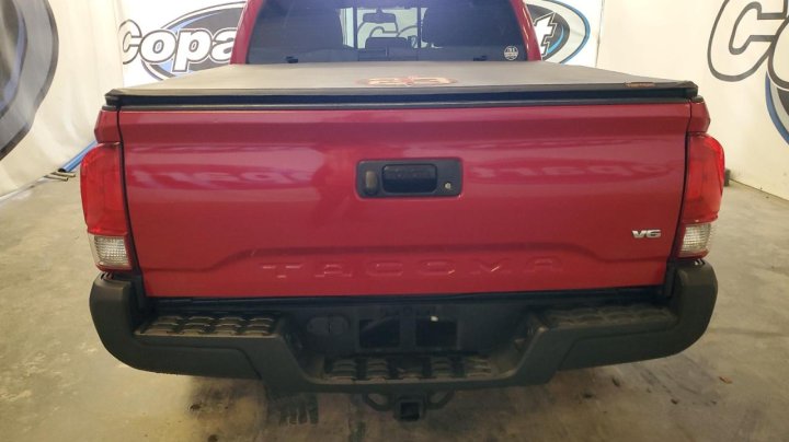 Toyota TACOMA  2017