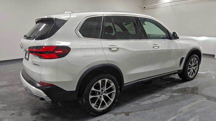 BMW X5  2024