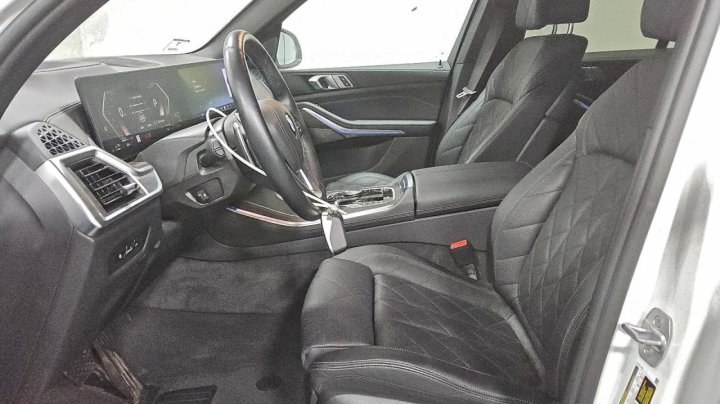 BMW X5  2024