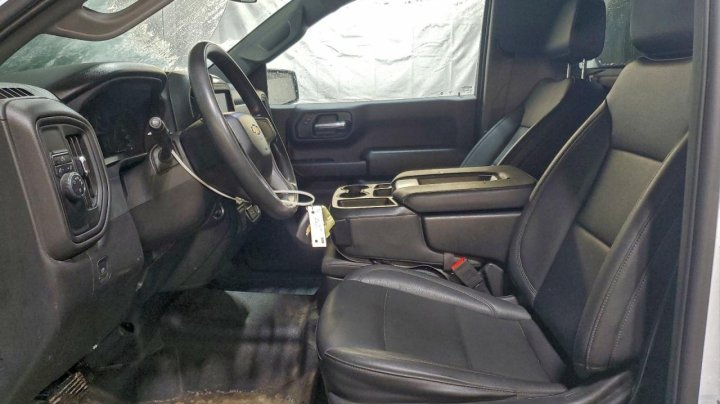 Chevrolet Silverado  2023