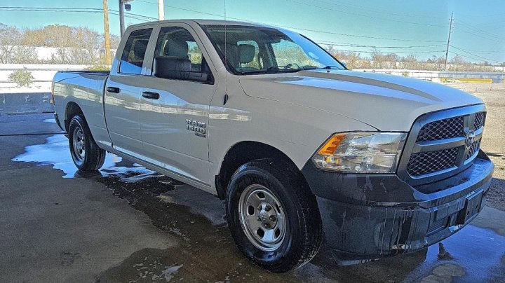 RAM 1500 CLASSIC  2022