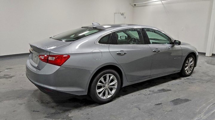 Chevrolet Malibu  2023