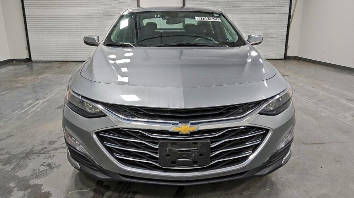 Chevrolet Malibu  2023