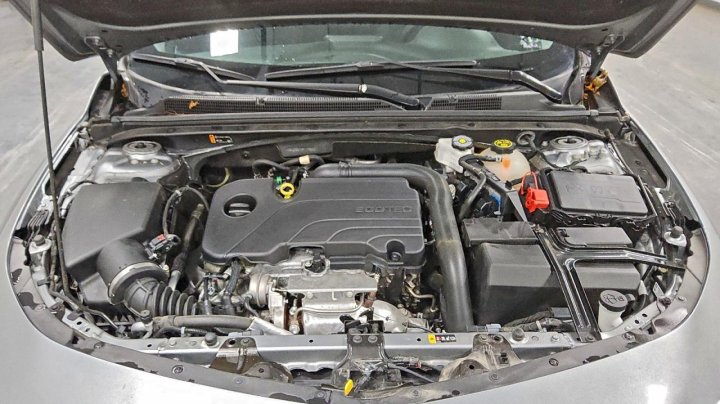Chevrolet Malibu  2023