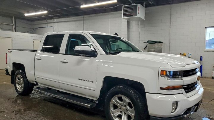 Chevrolet Silverado  2017