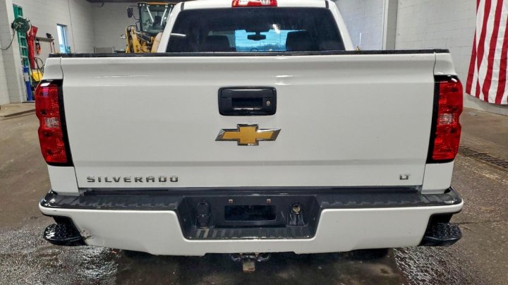 Chevrolet Silverado  2017