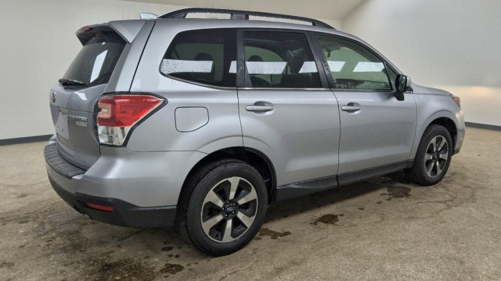 Subaru Forester  2017