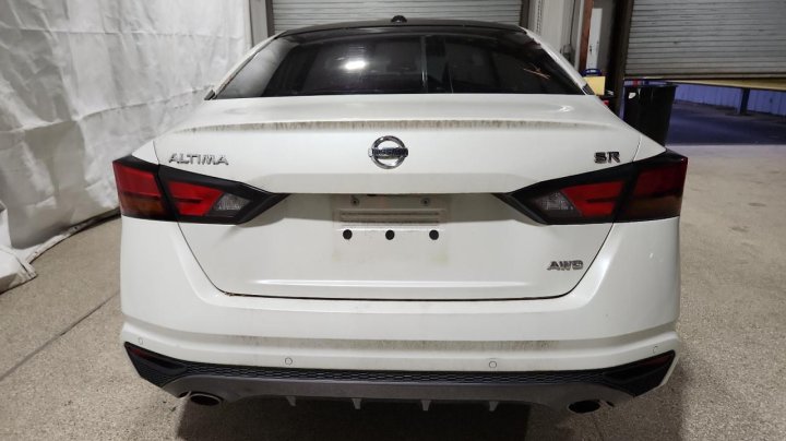 Nissan Altima  2020