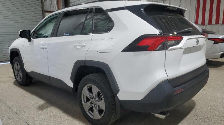 Toyota RAV4  2024