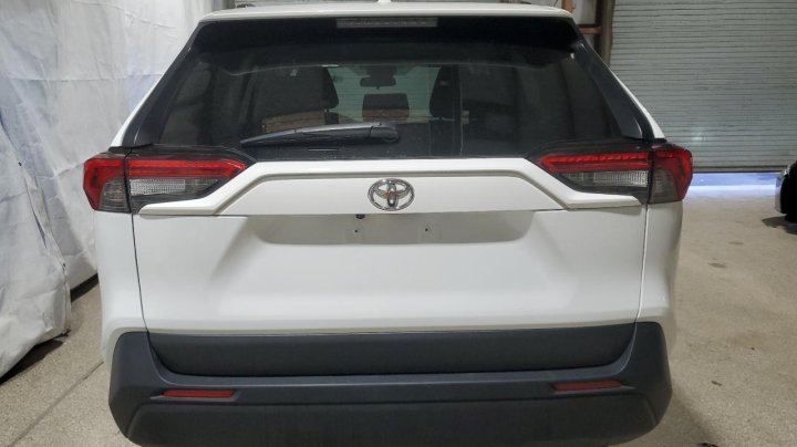 Toyota RAV4  2024