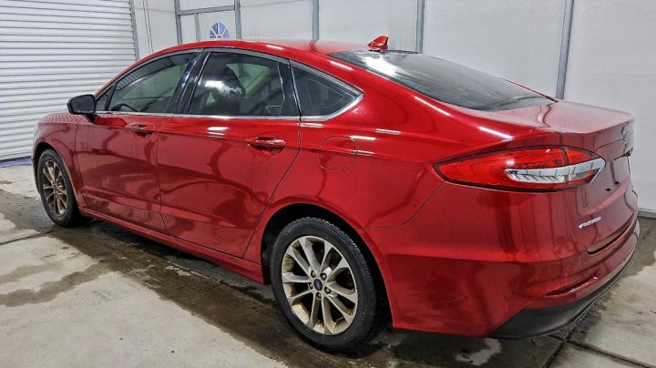Ford FUSION  2020
