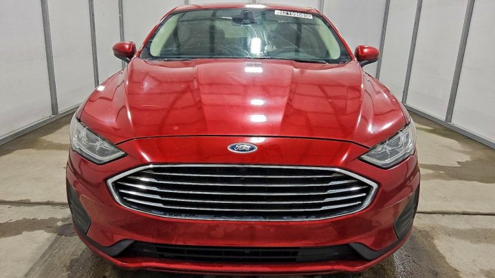 Ford FUSION  2020