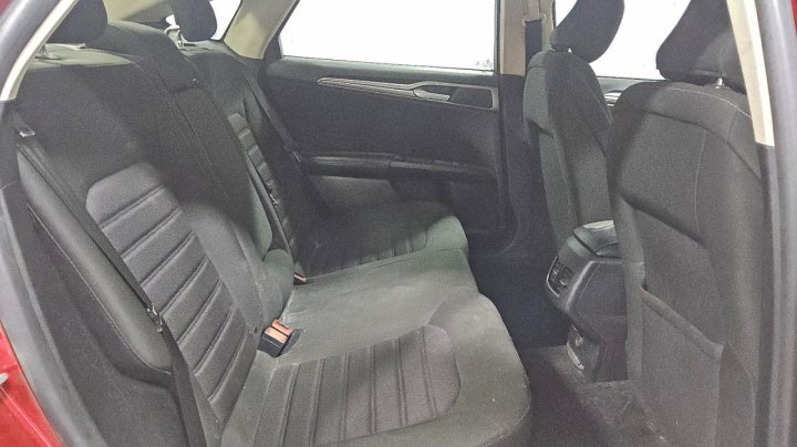 Ford FUSION  2020