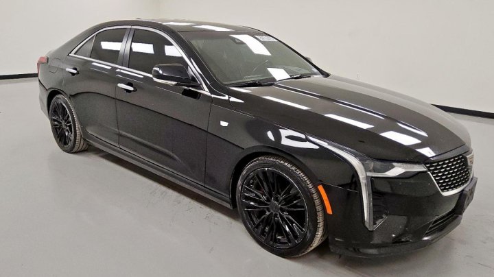 Cadillac CT4  2020