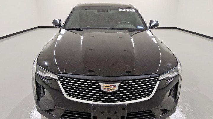 Cadillac CT4  2020