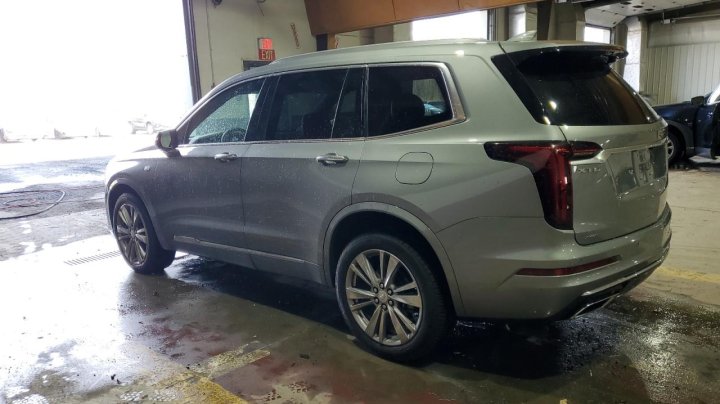 Cadillac XT6  2023