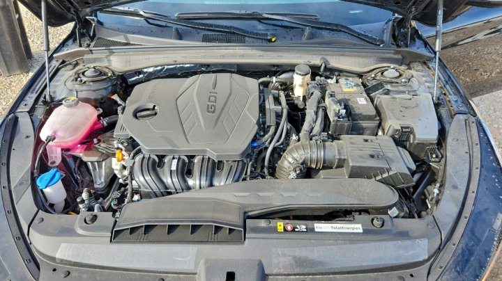 KIA K5  2025