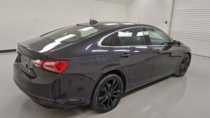 Chevrolet Malibu  2022