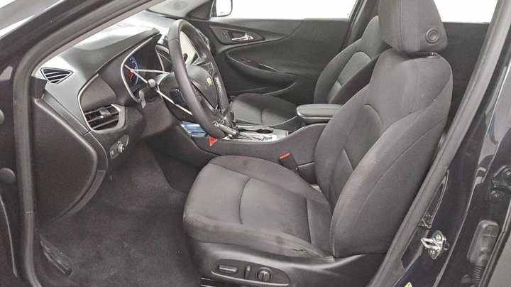 Chevrolet Malibu  2022