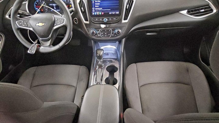 Chevrolet Malibu  2022