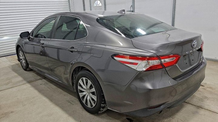 Toyota Camry  2019