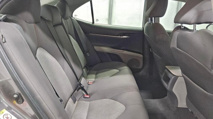 Toyota Camry  2019