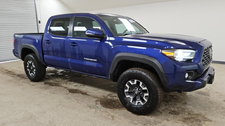 Toyota TACOMA  2022