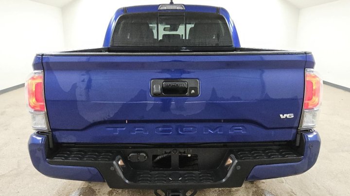 Toyota TACOMA  2022
