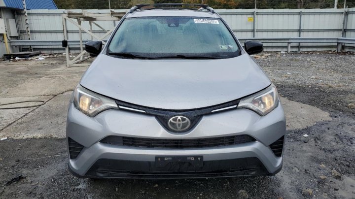 Toyota RAV4  2017