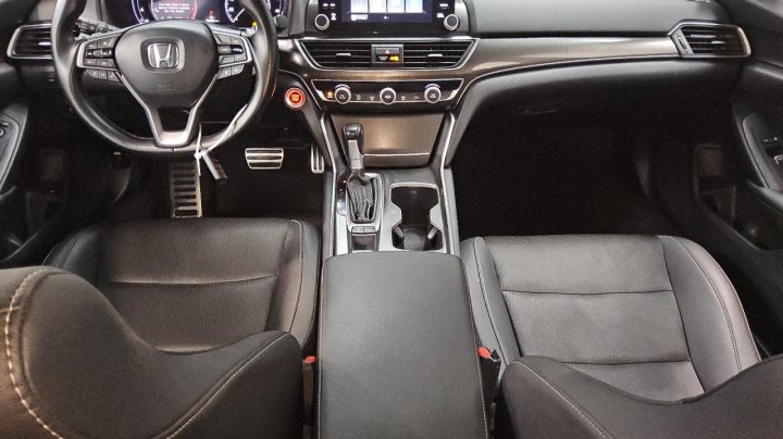 Honda Accord  2020