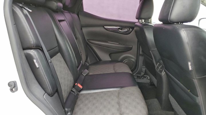 Nissan Rogue Sport  2022