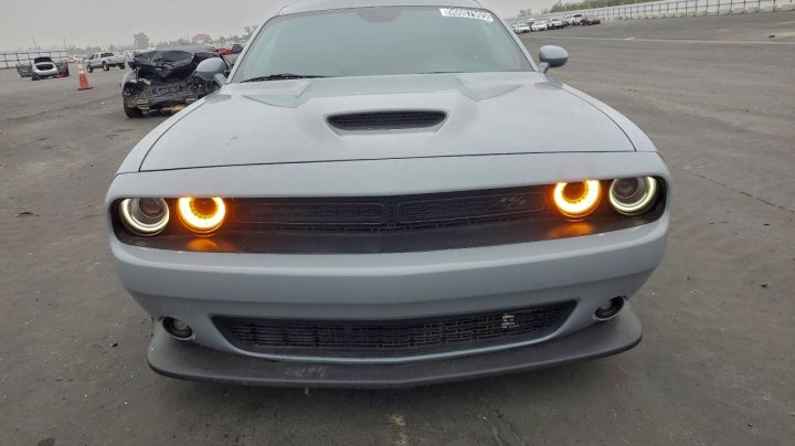 Dodge Challenger  2022