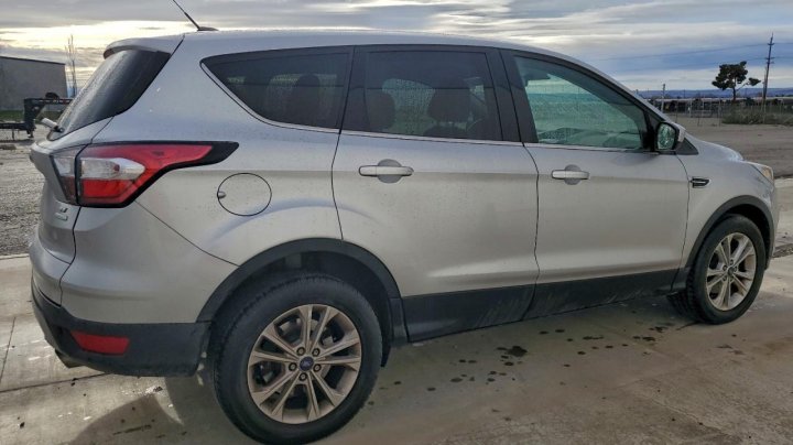 Ford Escape  2017