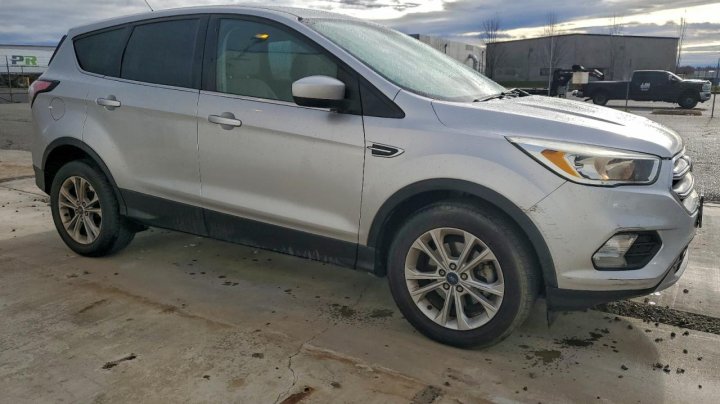Ford Escape  2017