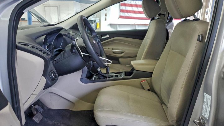 Ford Escape  2017