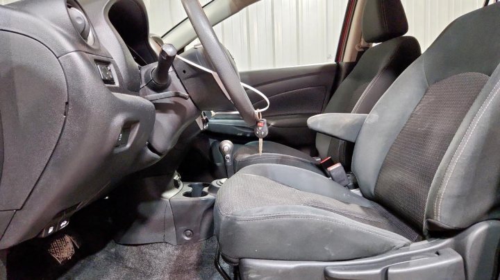 Nissan Versa  2018