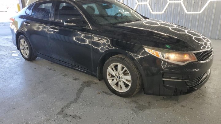 KIA Optima  2017