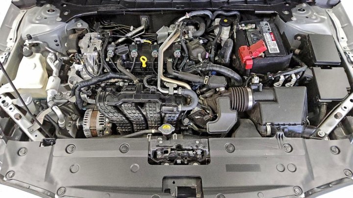 Nissan Altima  2022