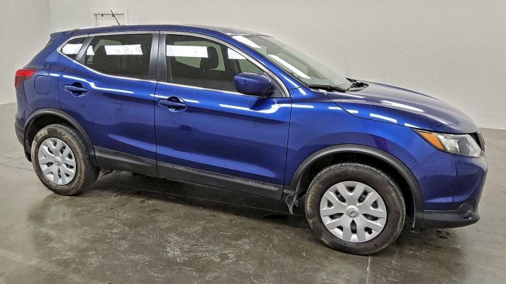 Nissan Rogue Sport  2019
