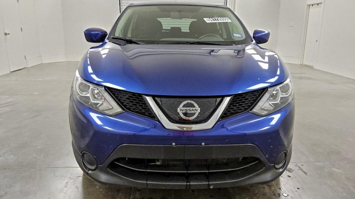 Nissan Rogue Sport  2019