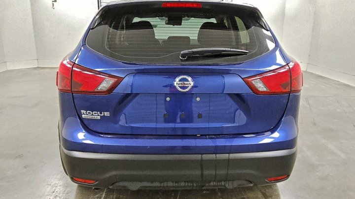 Nissan Rogue Sport  2019
