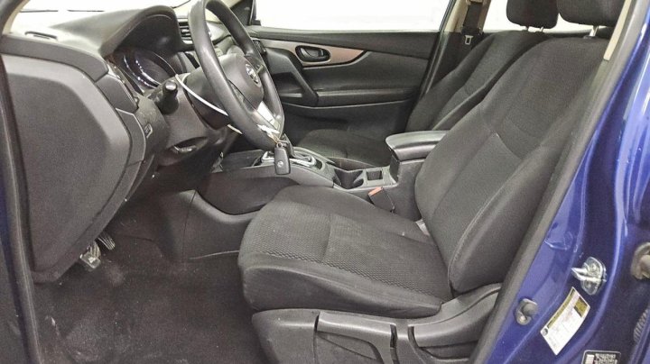 Nissan Rogue Sport  2019