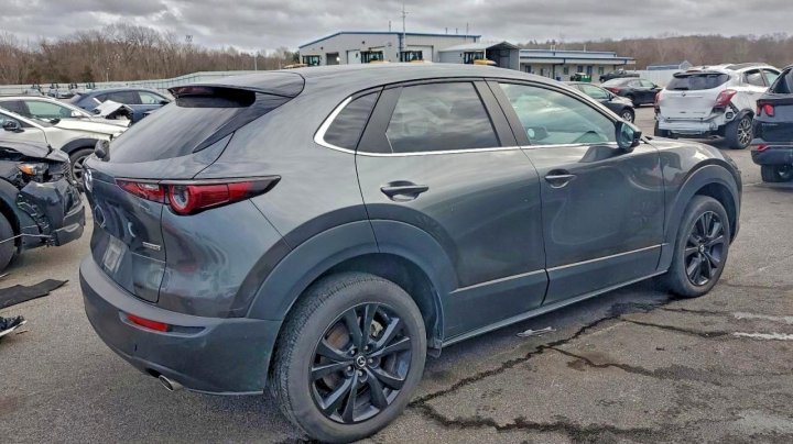 Mazda CX-30  2024