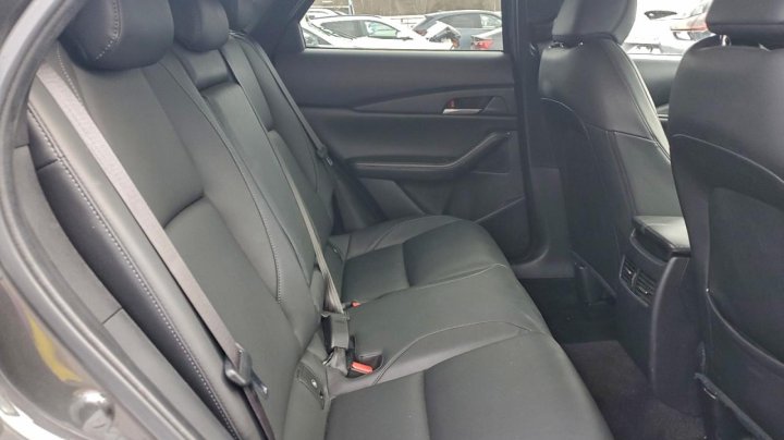 Mazda CX-30  2024
