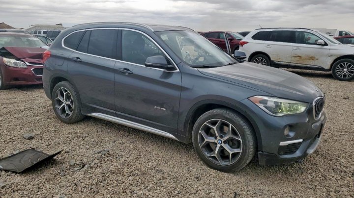 BMW X1  2018