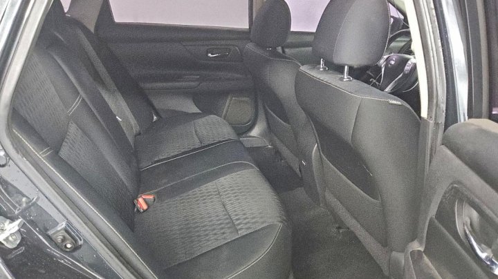 Nissan Altima  2017